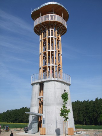 rozhledna-na-senecke-hore-u-pavlikova